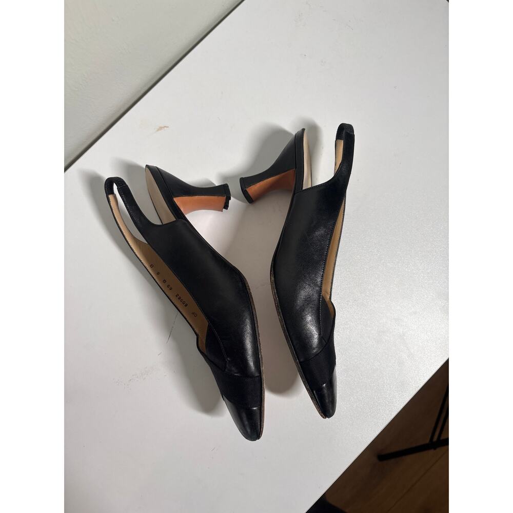 Salvatore Ferragamo Slingback Pumps Womens 8B Black Leather Low Kitten Heel - Picture 5 of 9